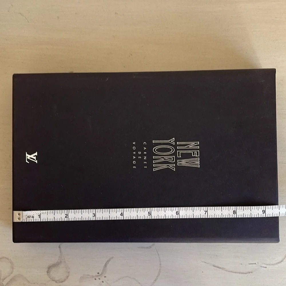 LOUIS VUITTON - NEW YORK - CARNET DE VOYAGE SKETCHBOOK